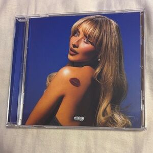 Sabrina Carpenter ‘Short n’ Sweet’ CD